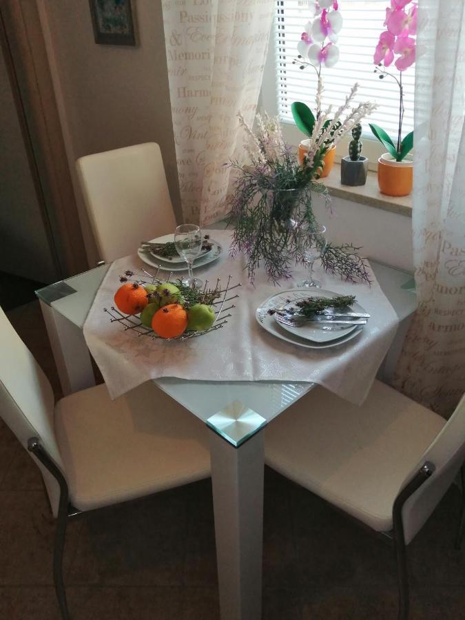 Apartments Villa Nona Умаг Екстериор снимка