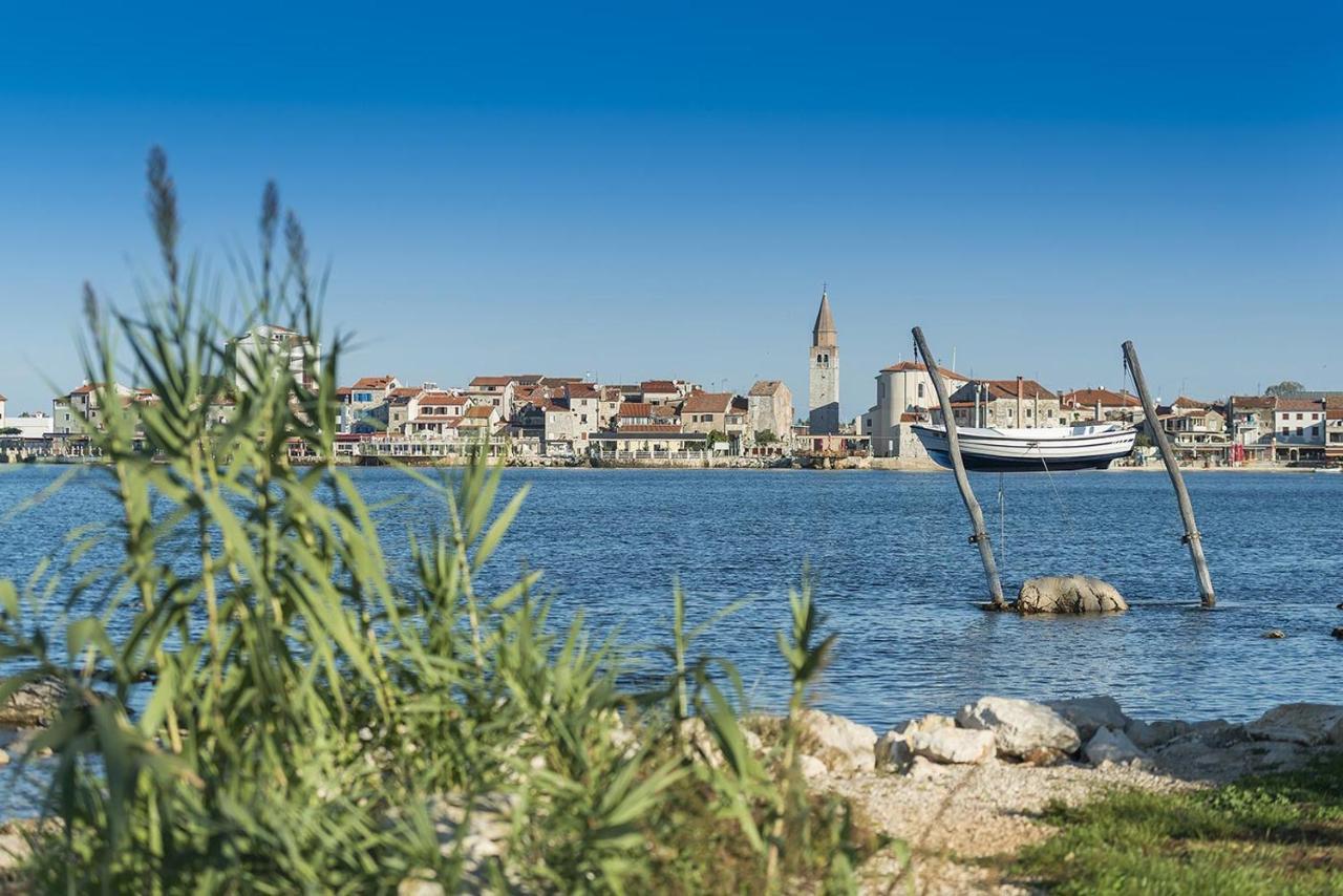 Apartments Villa Nona Умаг Екстериор снимка