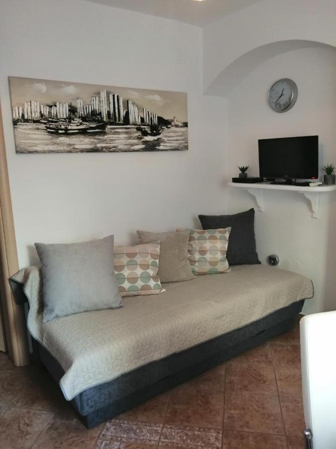 Apartments Villa Nona Умаг Екстериор снимка