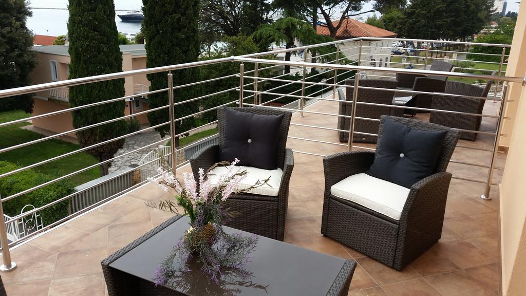 Apartments Villa Nona Умаг Екстериор снимка