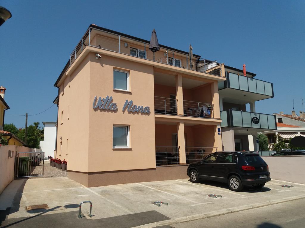 Apartments Villa Nona Умаг Екстериор снимка